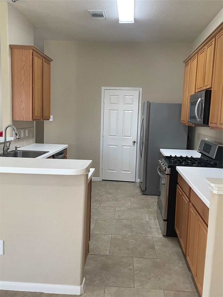12218 Grand Portage Lane - Photo 4