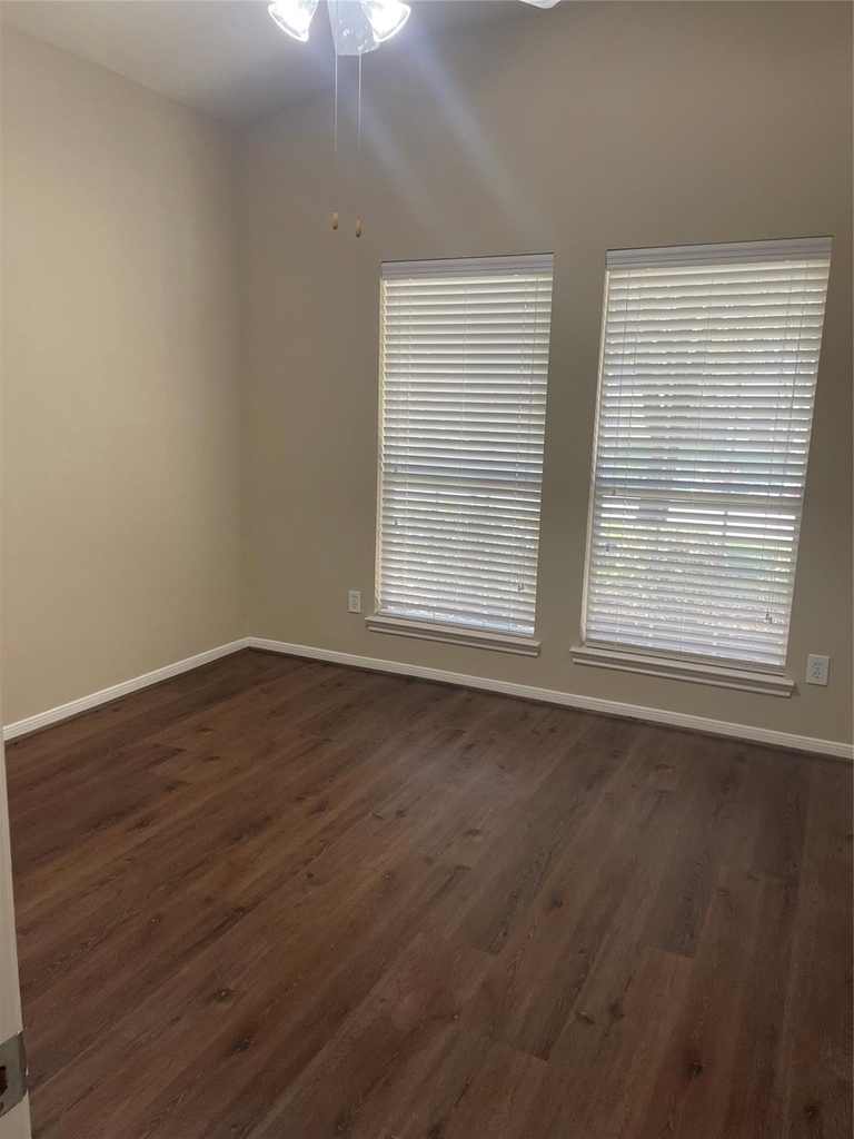 12218 Grand Portage Lane - Photo 10