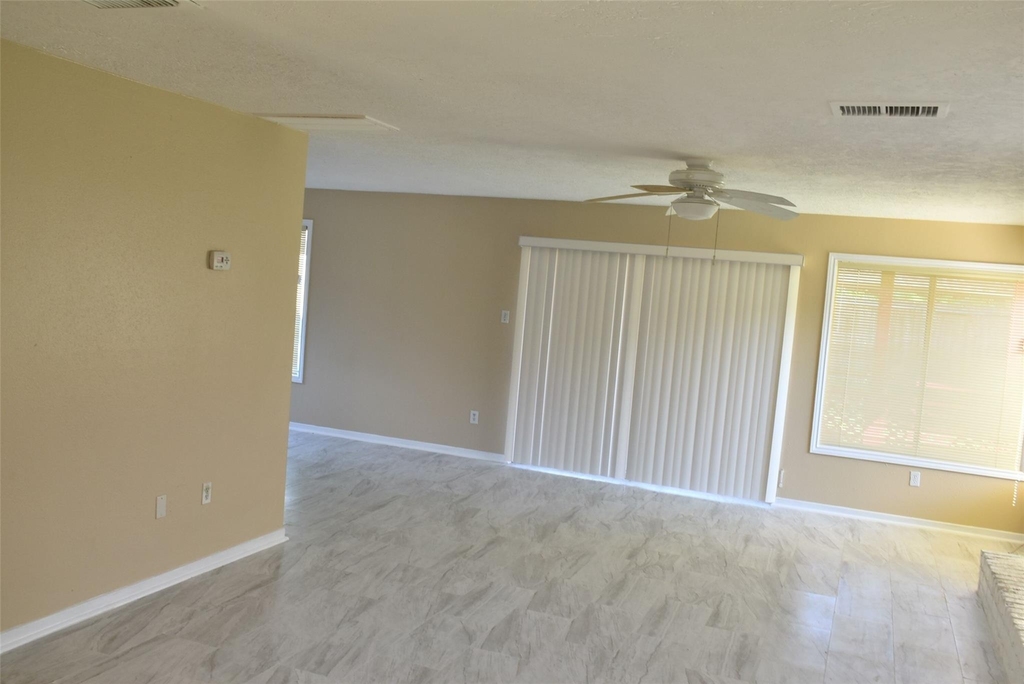 2930 Colony Drive - Photo 12