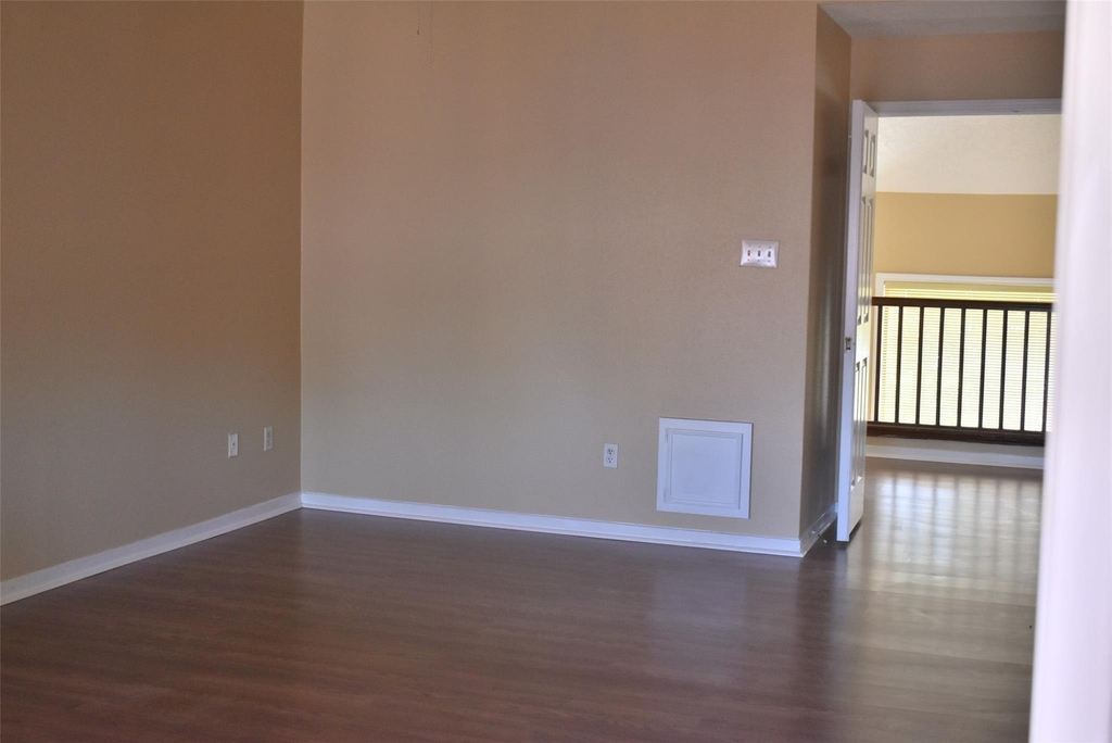 2930 Colony Drive - Photo 14