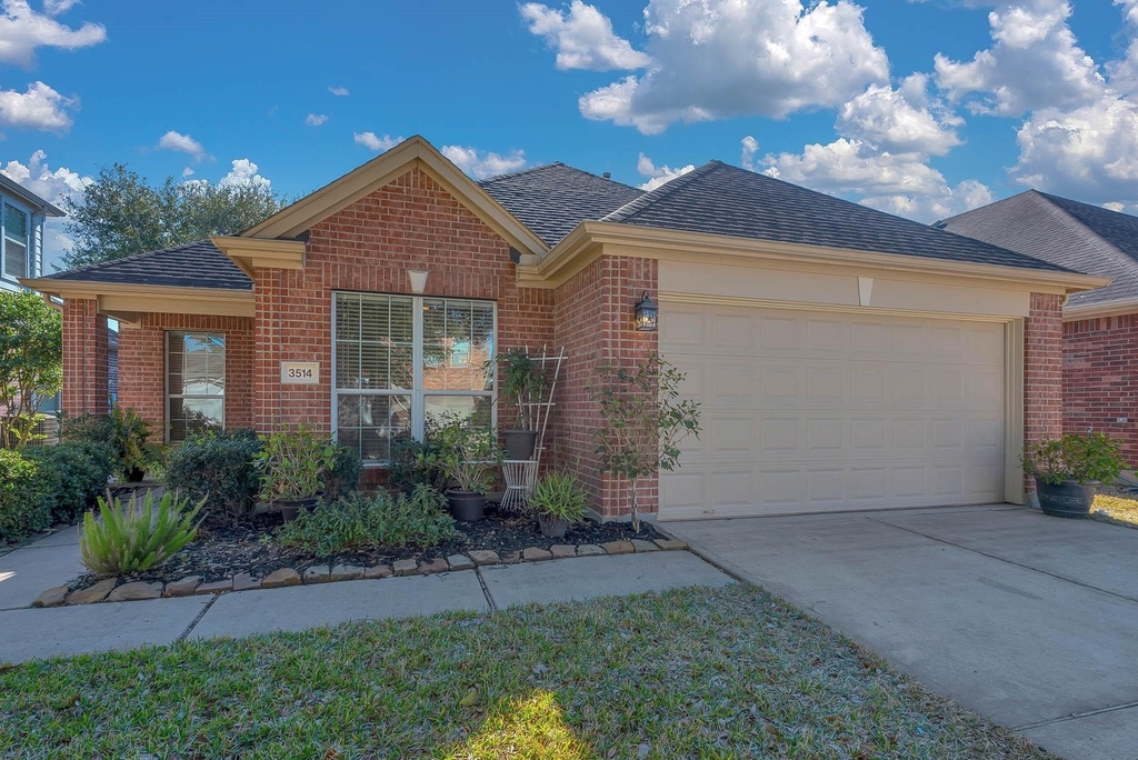 3514 Azalea Sands Drive - Photo 2