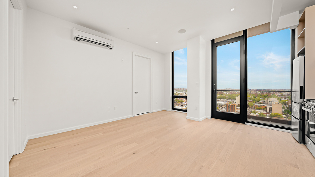 41-15 24th St 11101 - Photo 3