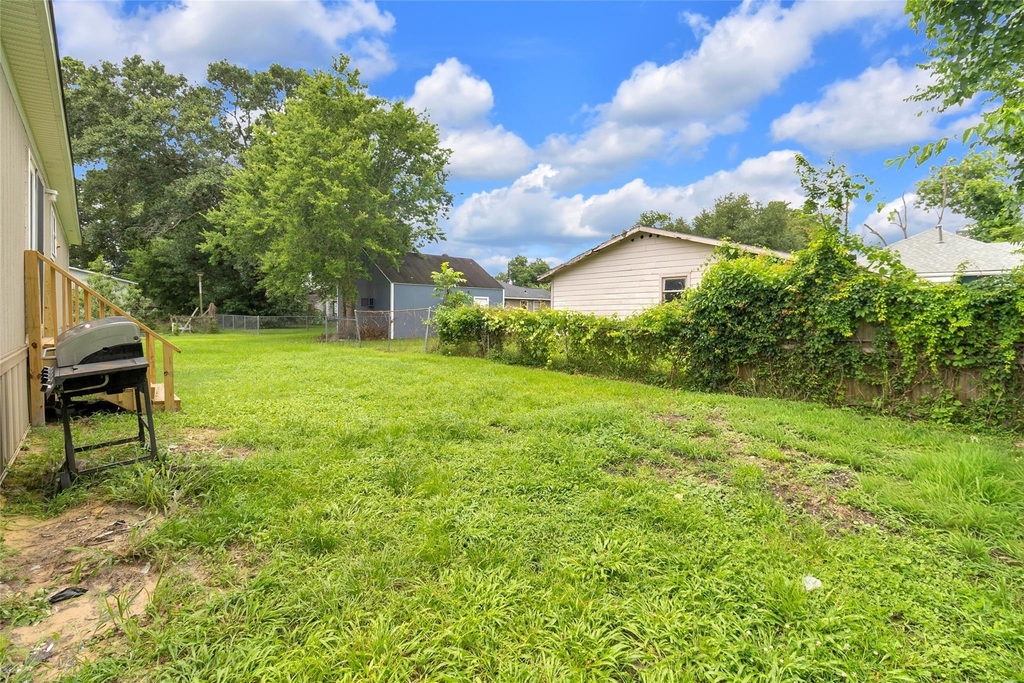 5313 2nd St - Photo 30