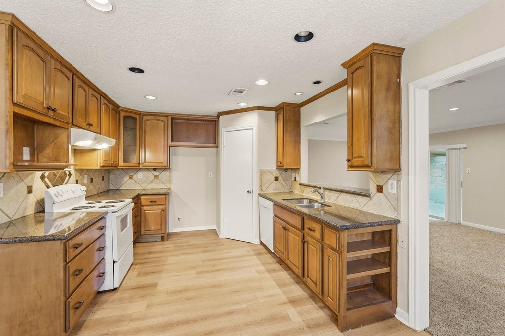 810 Sunnybrook Lane - Photo 25