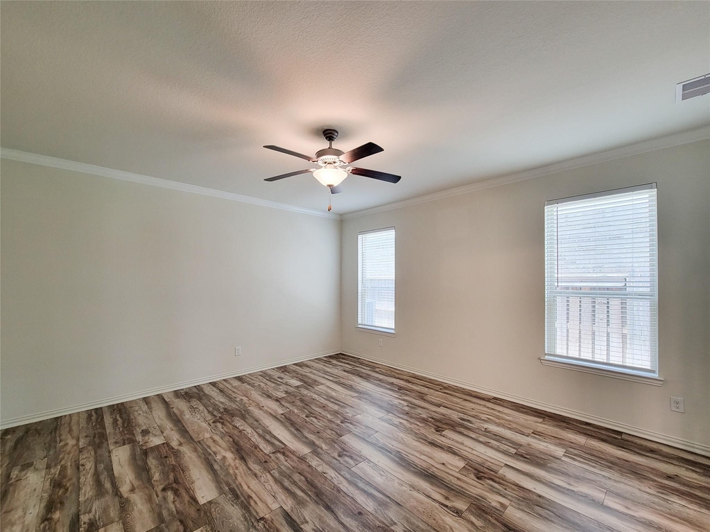28638 Monarch Cliffs Drive - Photo 17