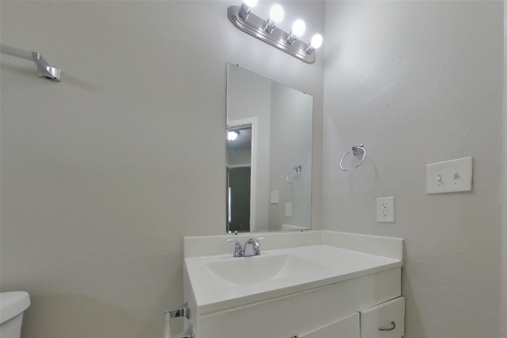 3150 Kelling Street - Photo 14