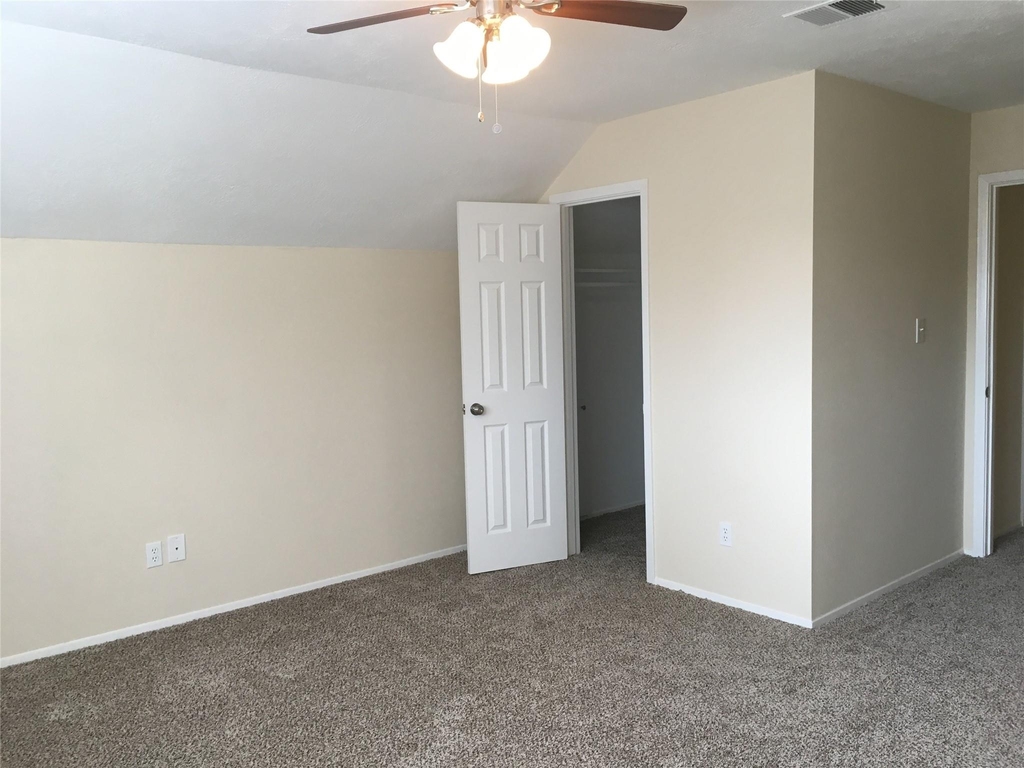 5115 Tashkent Drive - Photo 12