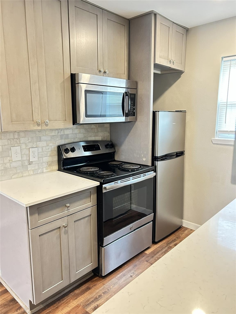 3025 Prospect Street - Photo 6