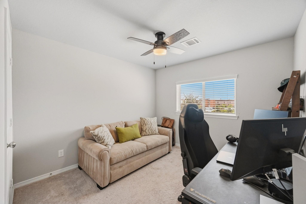 8050 Scanlan Trace - Photo 7