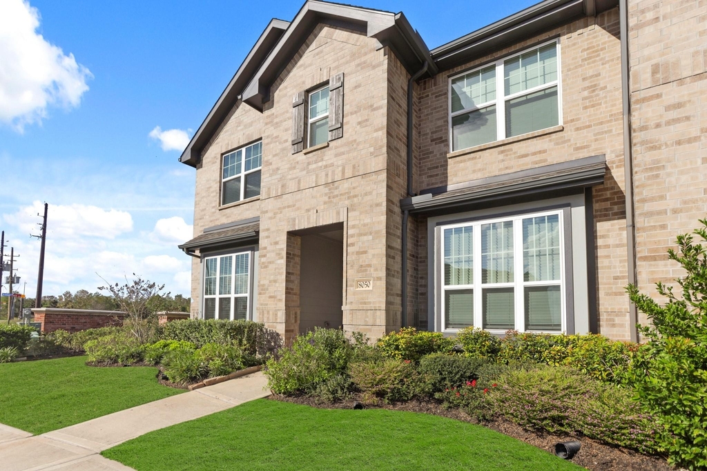 8050 Scanlan Trace - Photo 37