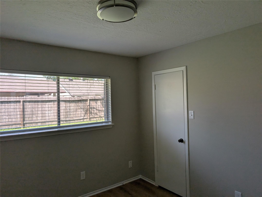 11019 Clear Fork - Photo 6