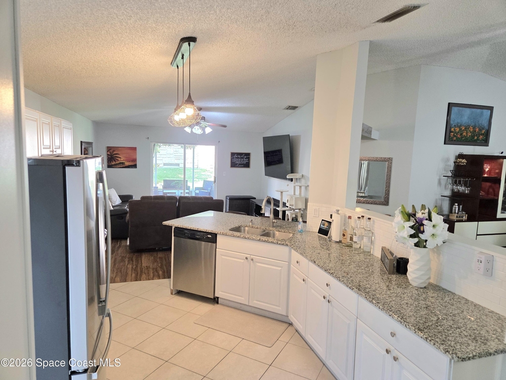 2317 Deercroft Drive - Photo 6