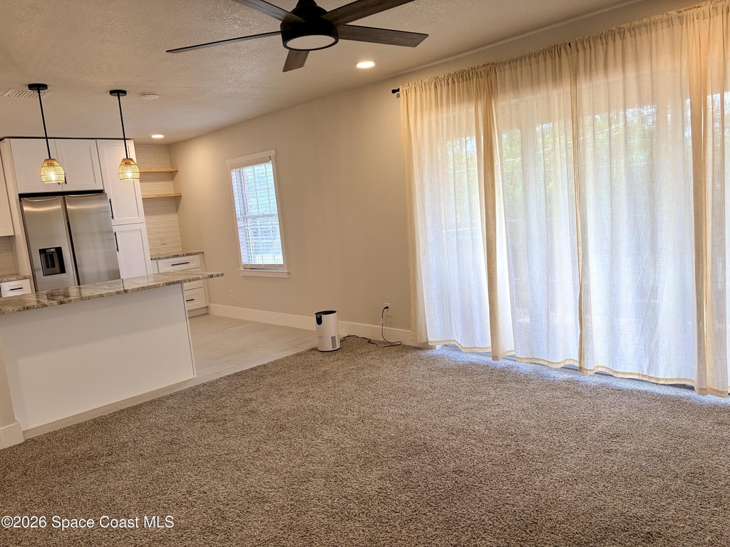 909 S Colonial Court - Photo 7