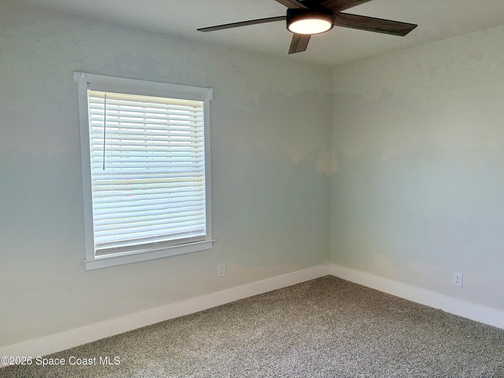 909 S Colonial Court - Photo 8