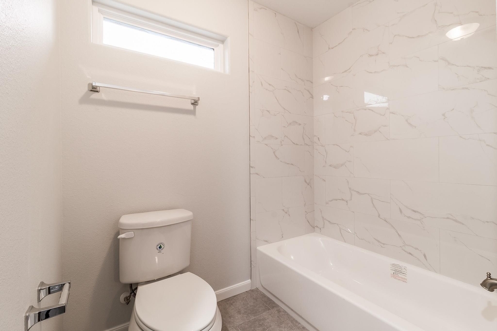 710 Barkley St Street - Photo 12