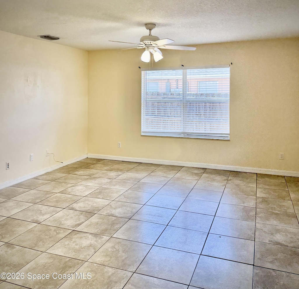 160 Empress Avenue - Photo 14