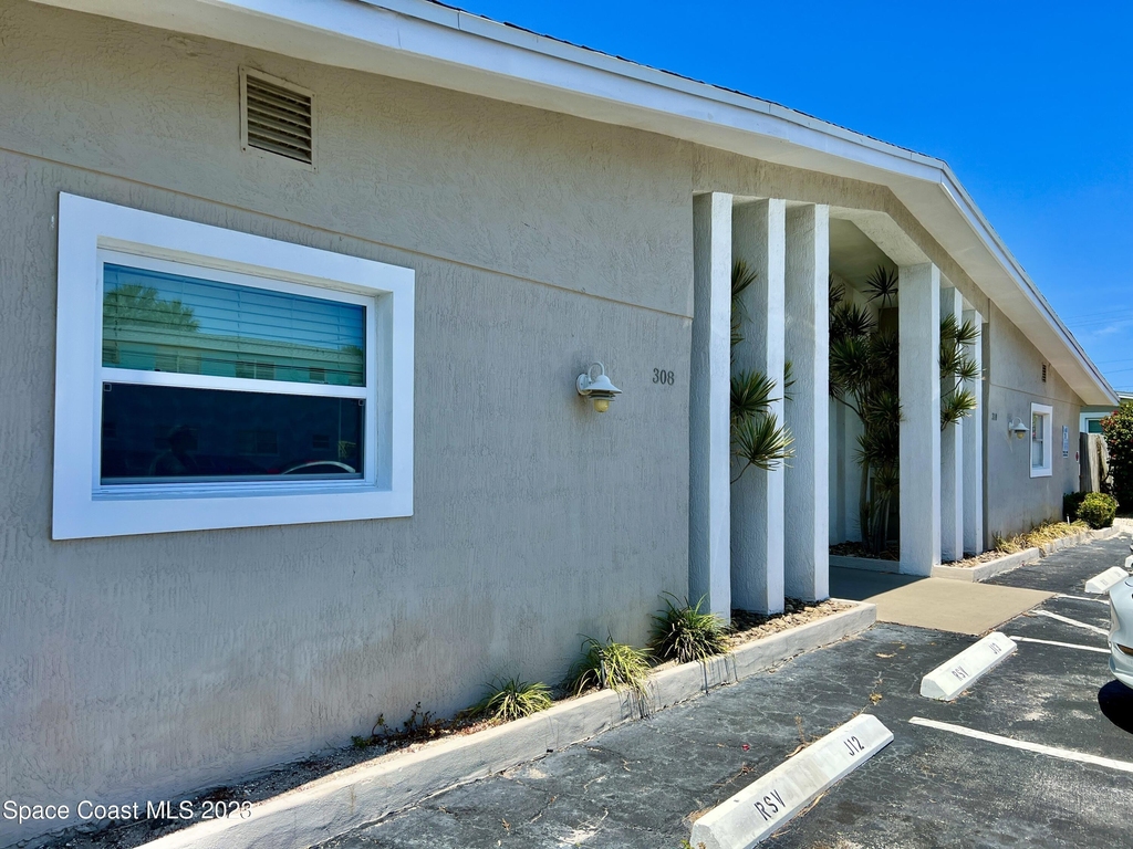310 Johnson Avenue - Photo 9