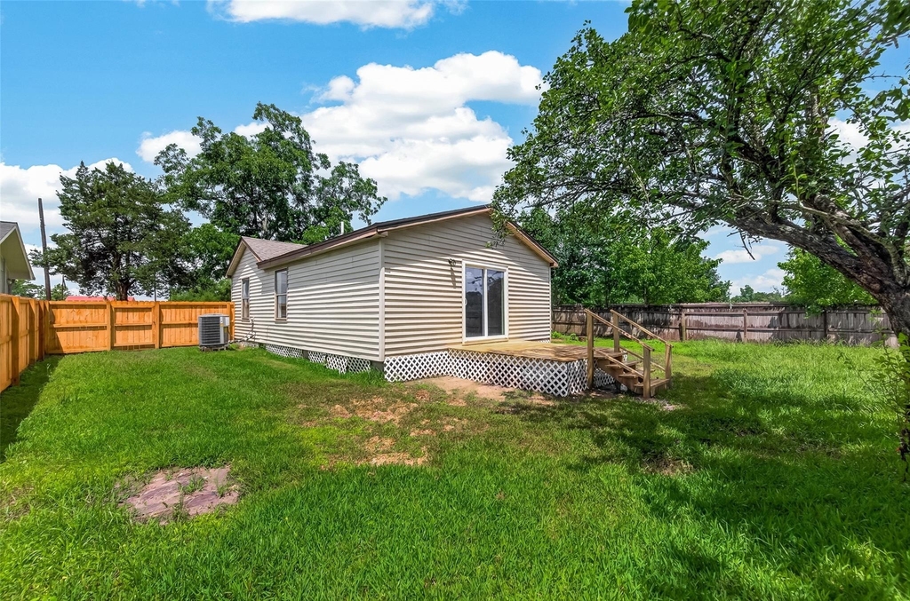 2303 N Cleveland Street - Photo 33