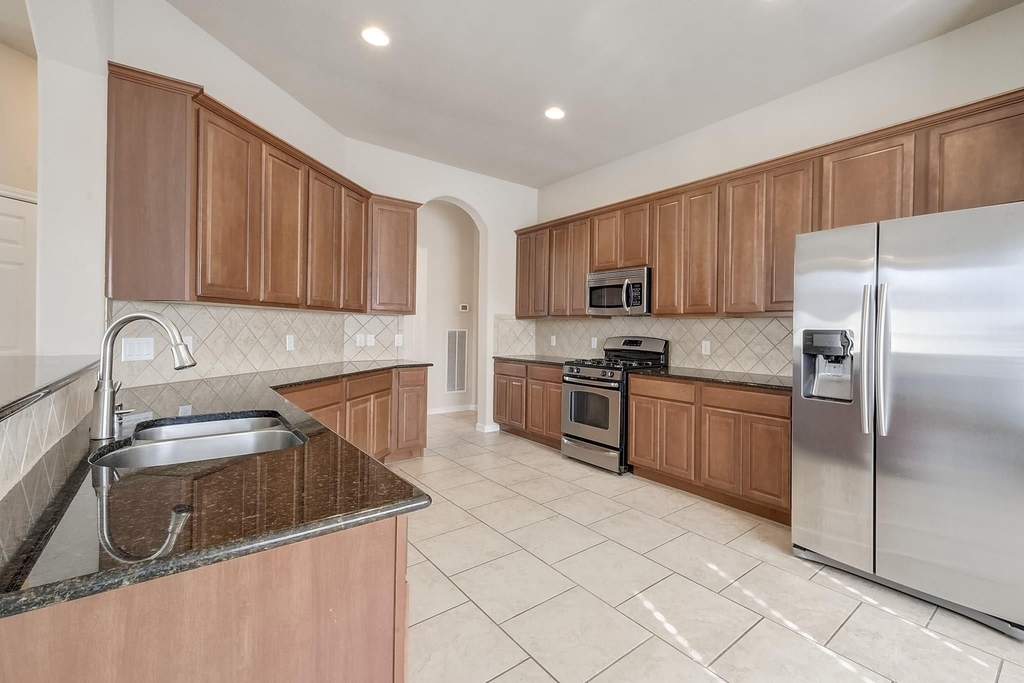 22 Powers Bend Way - Photo 9