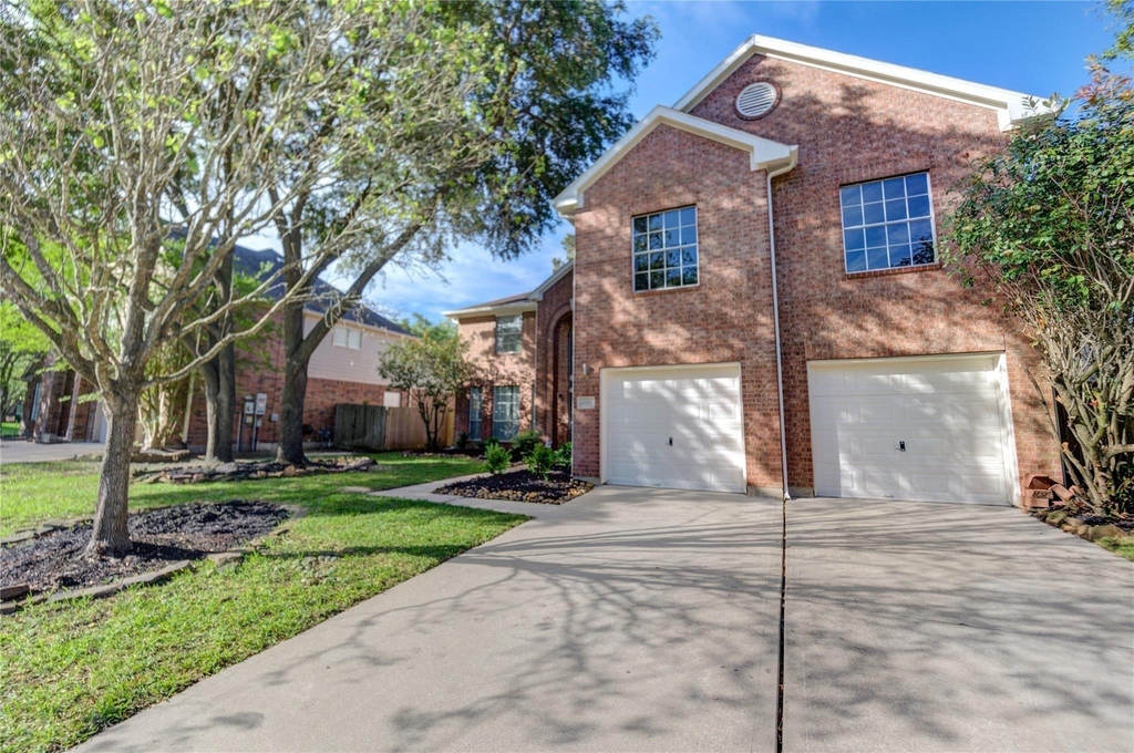 12207 Lakewood Glade Court - Photo 1