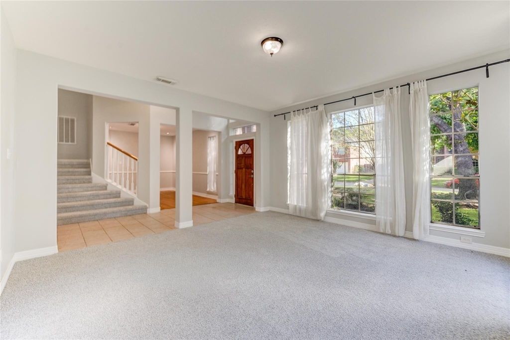 12207 Lakewood Glade Court - Photo 4