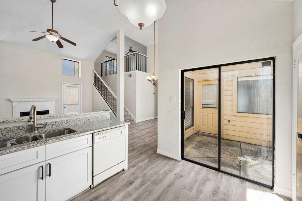 15419 Scenic Haven Drive - Photo 8