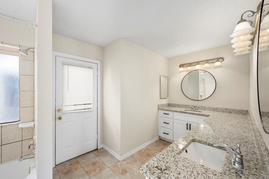 15419 Scenic Haven Drive - Photo 12