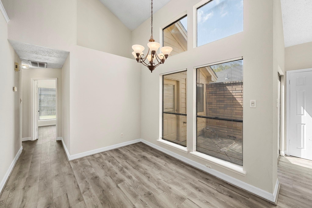 15419 Scenic Haven Drive - Photo 9