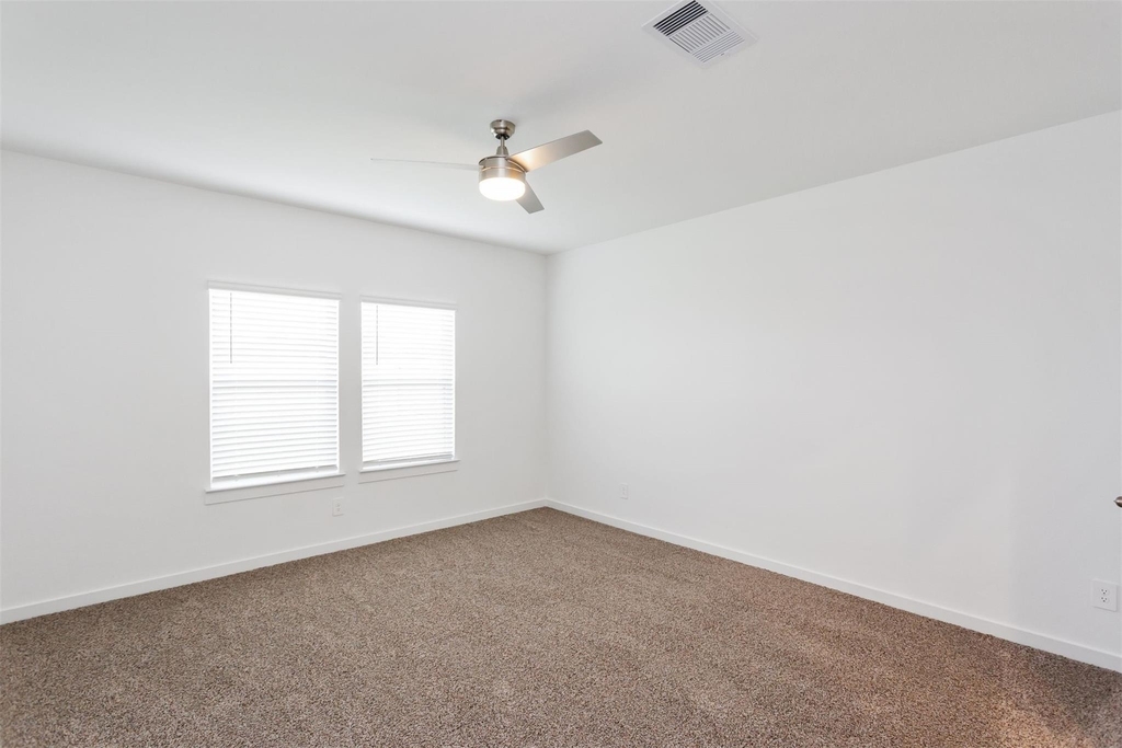 2828 Willow Gulch Way - Photo 17