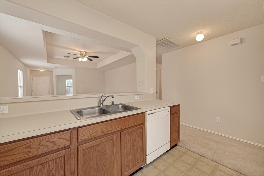 19119 Yaupon Ranch Drive - Photo 16