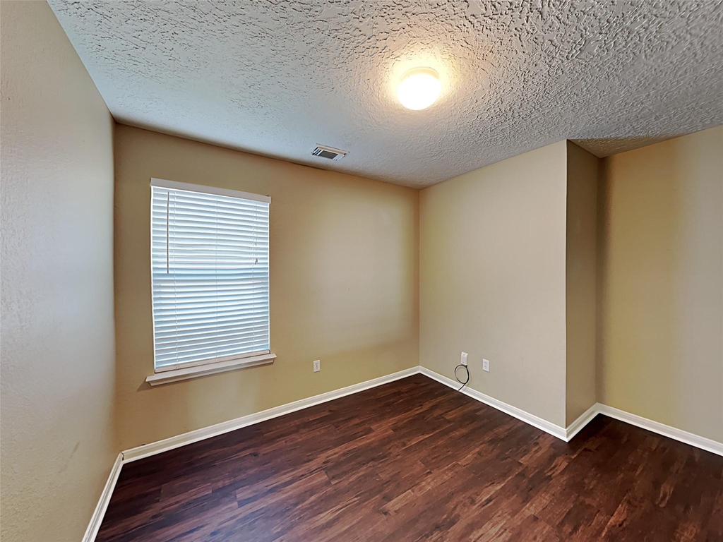 29231 Legends Green Drive - Photo 5