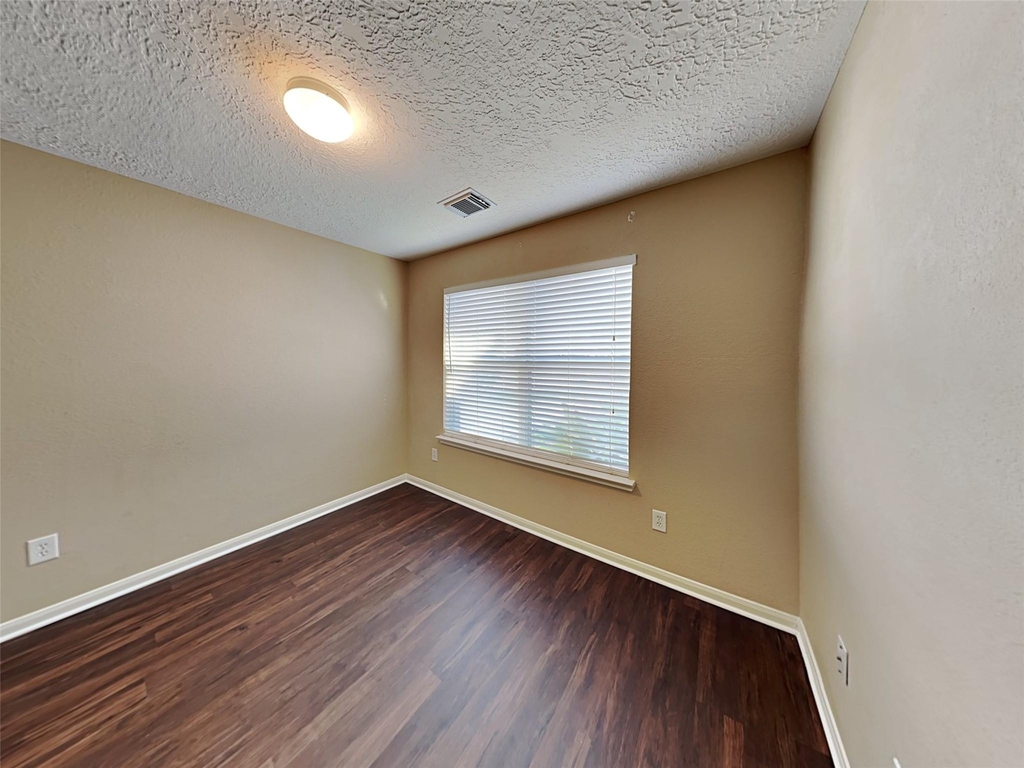 29231 Legends Green Drive - Photo 12