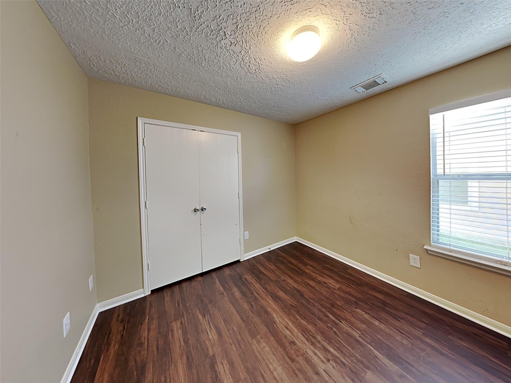 29231 Legends Green Drive - Photo 16