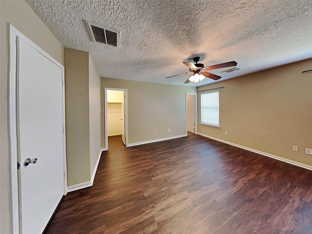 29231 Legends Green Drive - Photo 9