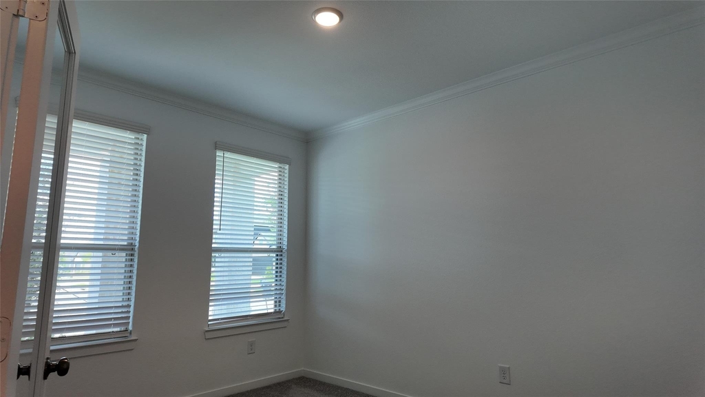 15190 Wild Gully Way - Photo 2