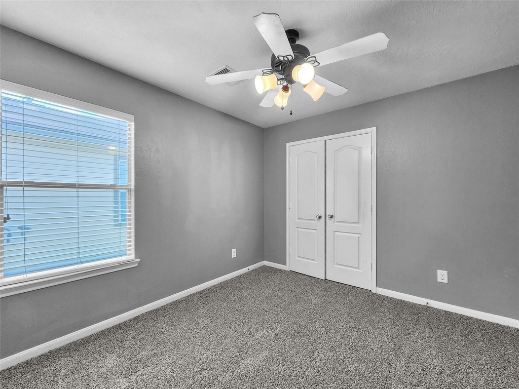15519 Echo Stable Lane - Photo 9