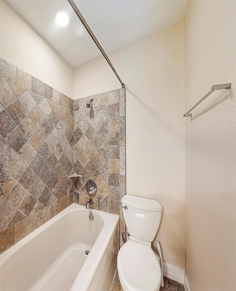 2104 State Street - Photo 20