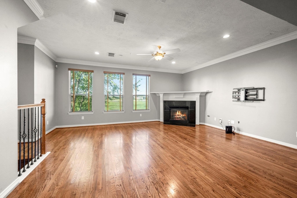 5420 Kansas Street - Photo 11