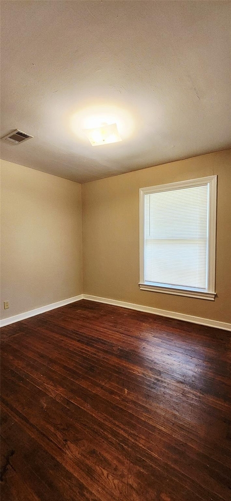 222 Winding Way Street - Photo 9