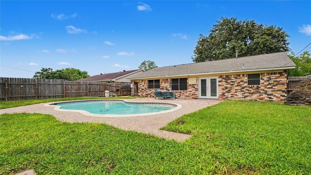 4210 Cork Lane - Photo 0