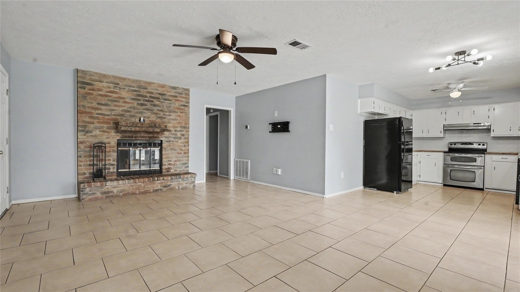 4210 Cork Lane - Photo 6