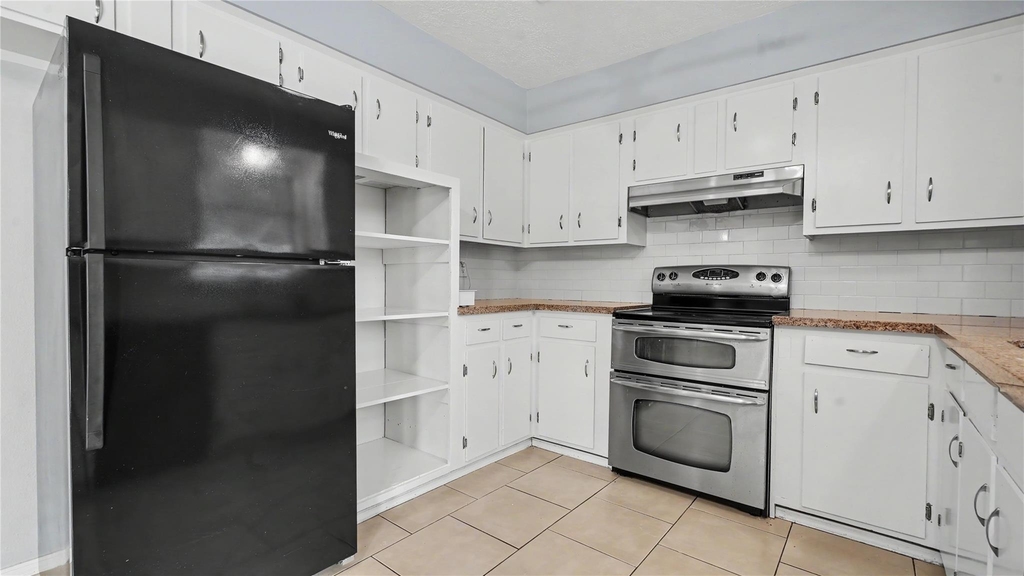4210 Cork Lane - Photo 10