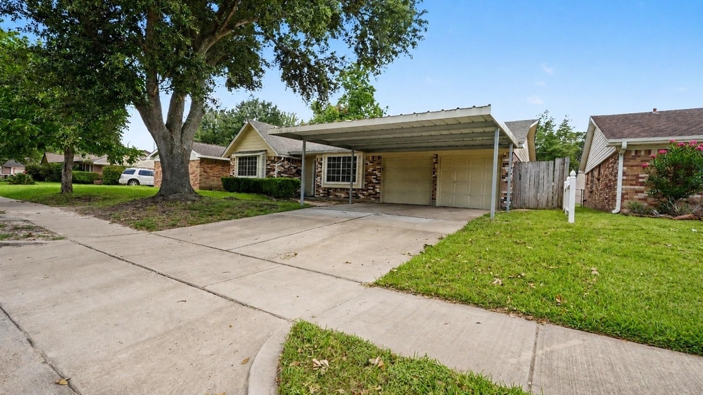 4210 Cork Lane - Photo 3