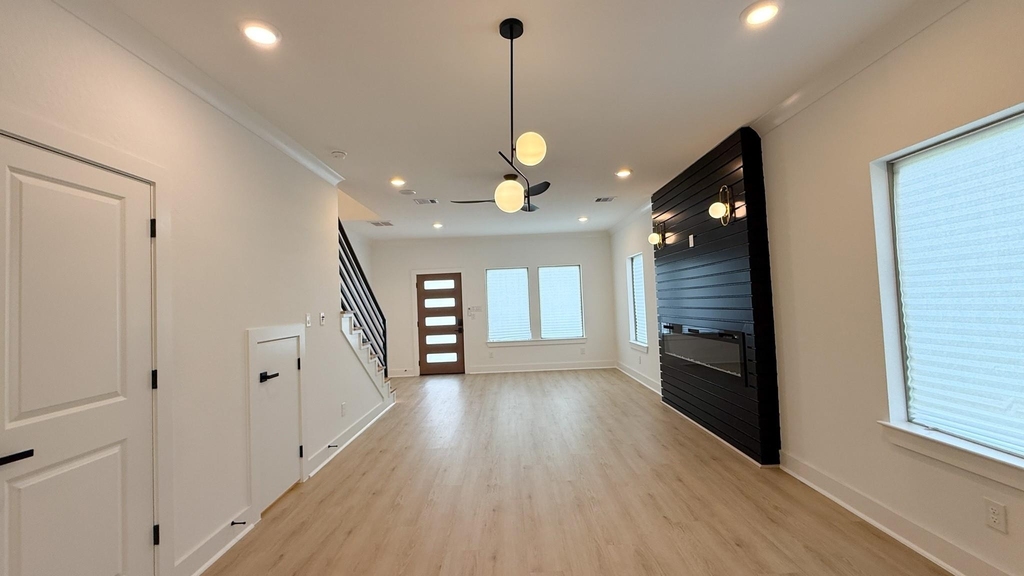 5414 Ina Street - Photo 1