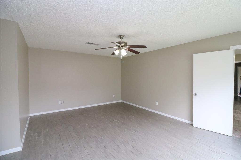 6111 Briar Glade Drive - Photo 14