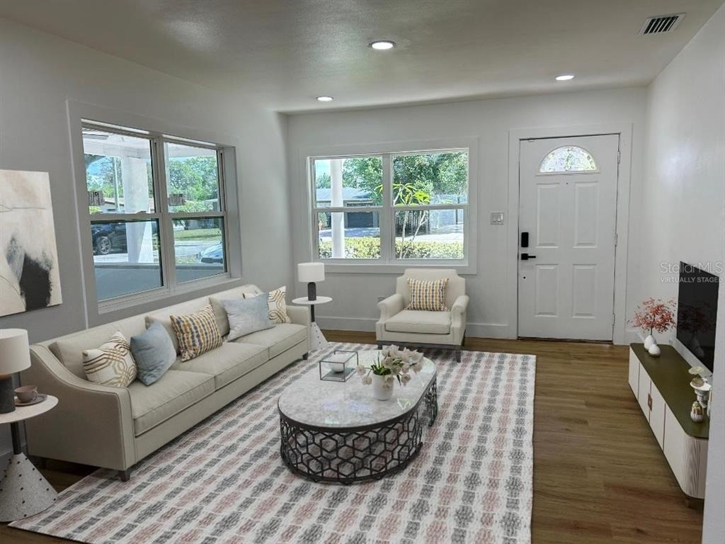 4611 W Mcelroy Avenue - Photo 2