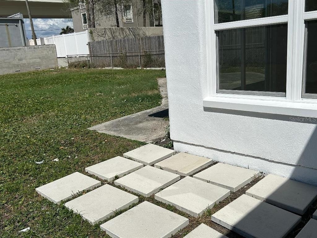 4611 W Mcelroy Avenue - Photo 24