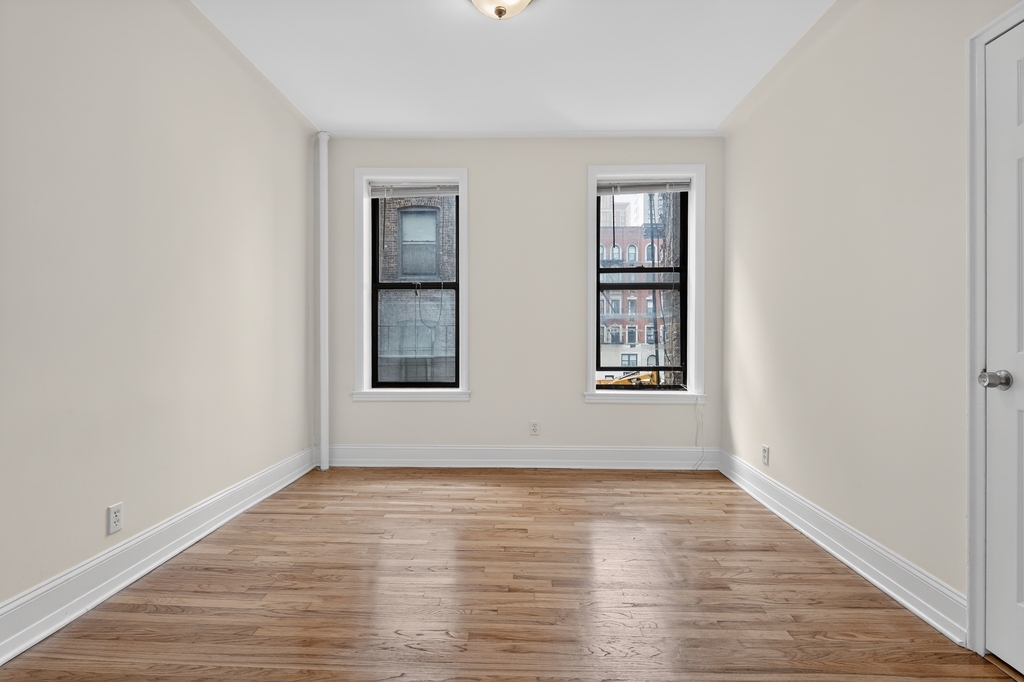 212 East 84th Street - Photo 5