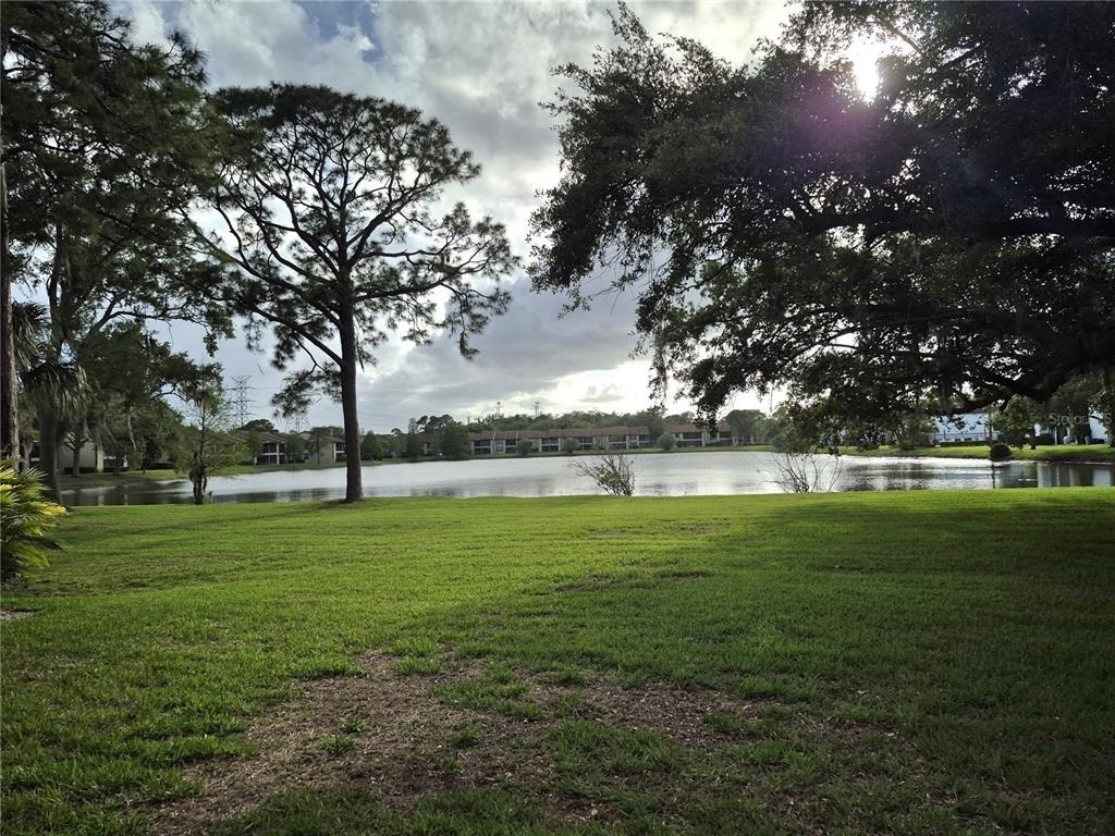 50 Woodlake Place - Photo 35