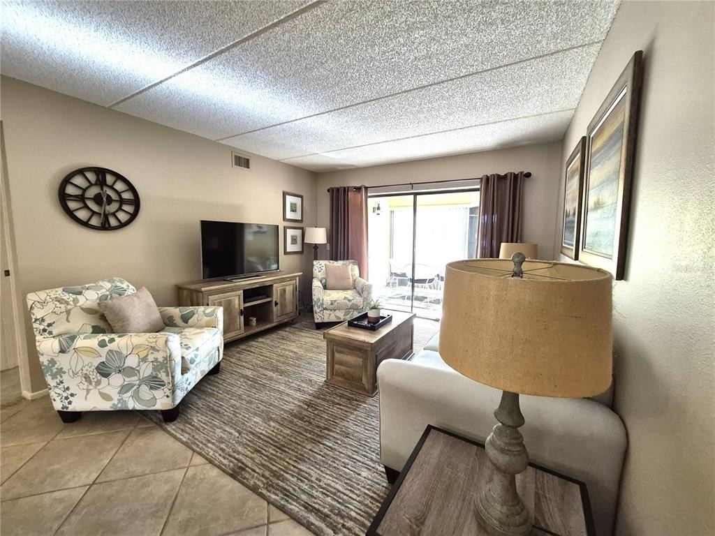 50 Woodlake Place - Photo 13